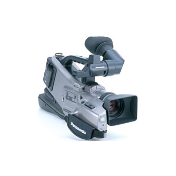 Filmadora Mini DV com 3CCD usada PANASONIC AG-DVC10