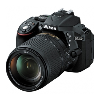 Máquina fotográfica de 24Mp com lente 18-140mm  NIKON D5300 