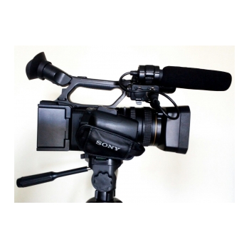 SONY HXR-NX5U Filmadora Full HD com 3CCD SDHC usada - foto 5